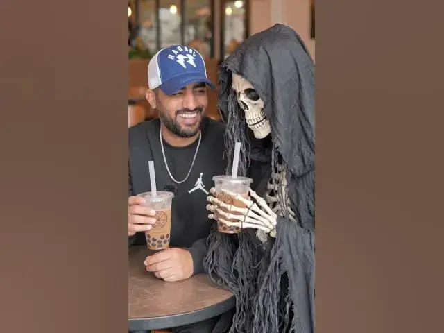 Video thumbnail for Drinking tea with the dead 💀