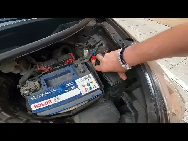 'Video thumbnail for How to Lift the Hood Up in Kia Rio III ( 2011 – 2016 ) - Open Bonnet by Lever'