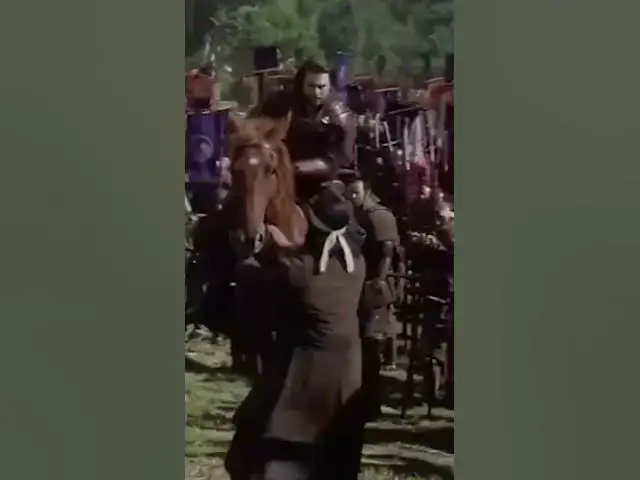 Video thumbnail for Tom Cruise in The Last Samurai Horse Kick