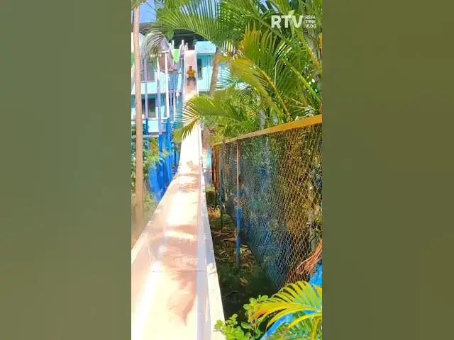 Video thumbnail for 90 Degree Slides Water Park #waterpark #shorts