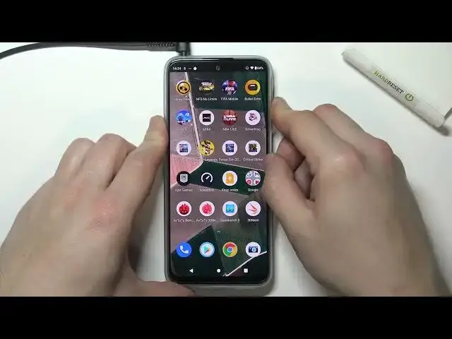 'Video thumbnail for How to Connect Headphones on MOTOROLA MOTO G31 – Plug In Headphones'