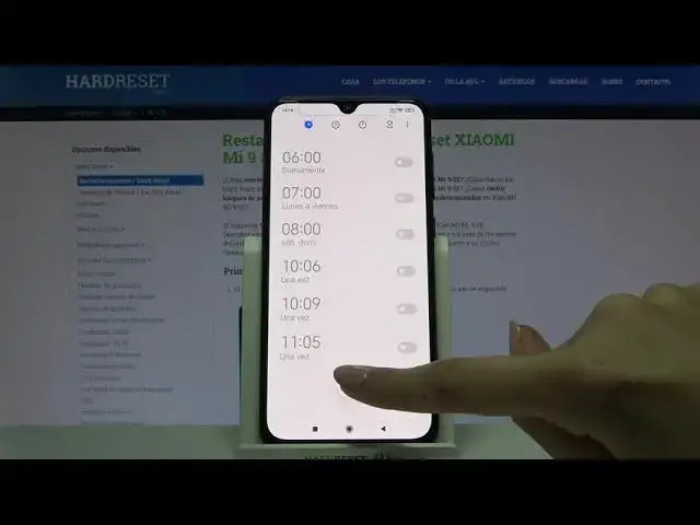 Video thumbnail for How to Set Up Alarm Clock on XIAOMI Mi 9 SE – Open Alarm Clock Settings