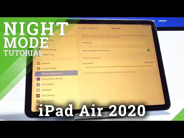 Video thumbnail for How to Activate Night Mode on iPad Air 2020 – Display Settings