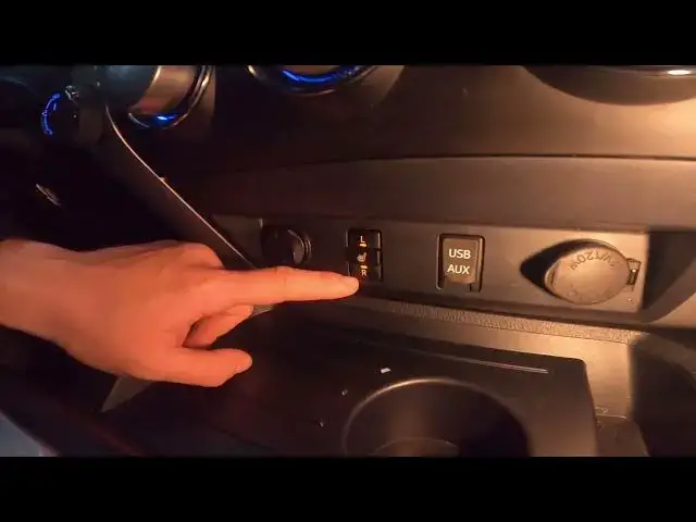 Video thumbnail for How to Enable or Disable Seat Heating in Toyota Tundra II ( 2007 - now ) | Use Seat Heating