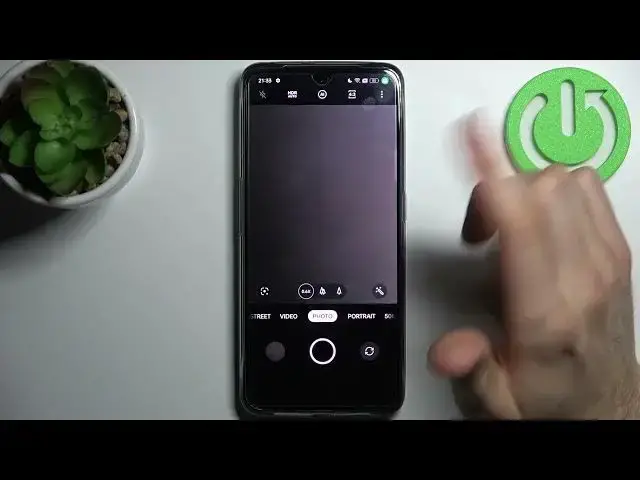 'Video thumbnail for How to Manage Camera Mirroring in Realme GT Neo 3 – Reflection Effect'