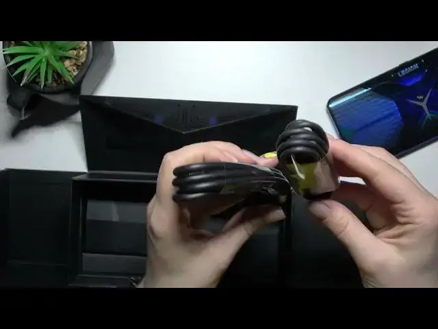 Video thumbnail for Has Lenovo Legion Duel come with a USB cable?