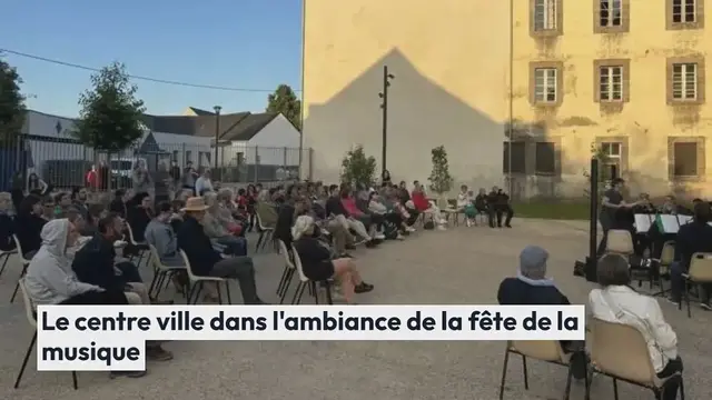Video thumbnail for Ploërmel. Le centre ville dans l’ambiance de la fête de la musique