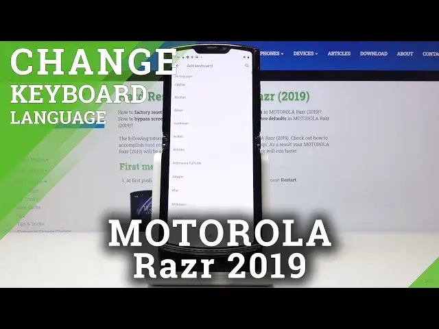 'Video thumbnail for How to Switch Keyboard Language in MOTOROLA Razr 2019 – Language Settings'