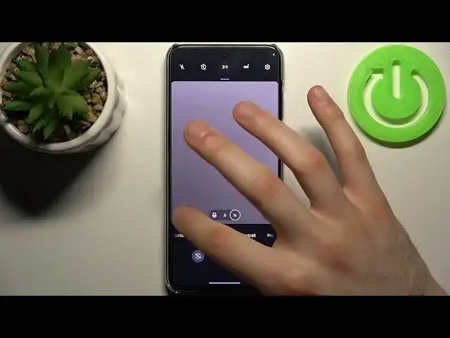 Video thumbnail for How to Scan the QR Code on the MOTOROLA Edge 30 Neo