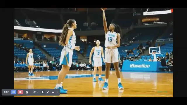 Video thumbnail for The Hawaii women’s basketball team held on to defeat UC San Diego