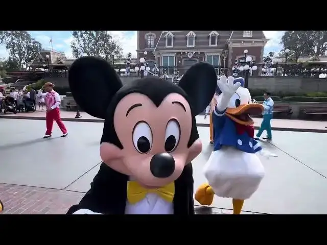 Video thumbnail for Disneyland You've Got A Friend In Me 🥁 #disneyland #disney #disneyparks #pixar #disneycharacters