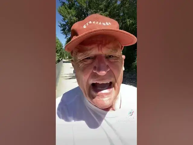 Video thumbnail for Daily Gratitude Practices to Promote Mental Health|How to Practice Gratitudewalk|David george Brooke