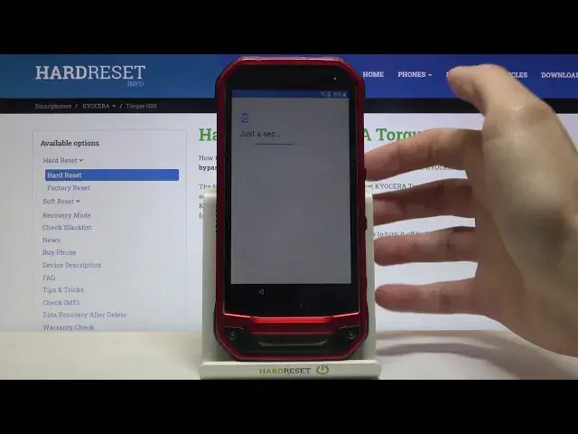 Video thumbnail for How to Configure KYOCERA Torque G03 - Initial Set-Up Process