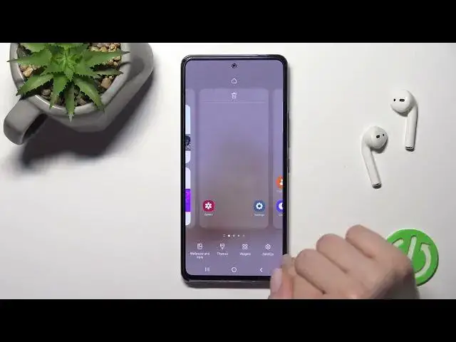 'Video thumbnail for How to Turn On / Turn Off the Google Feed on the SAMSUNG Galaxy A53 5G - Google Discover'