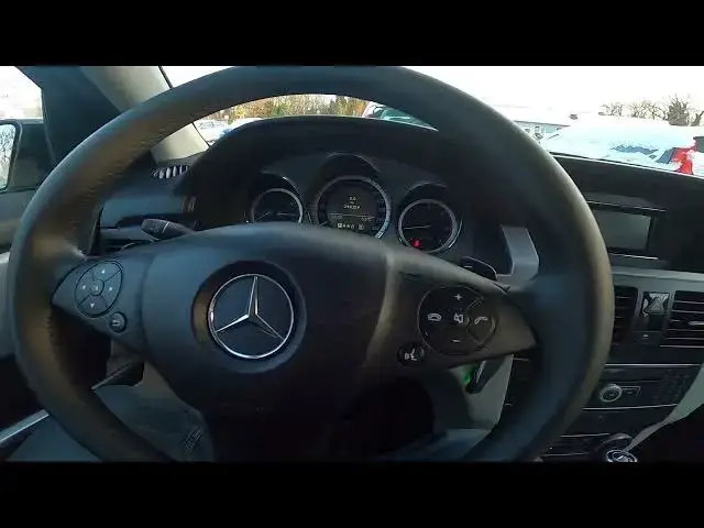 'Video thumbnail for How to Check Current Fuel Consumption in Mercedes GLK Off-roader ( 2008 – 2011 )'