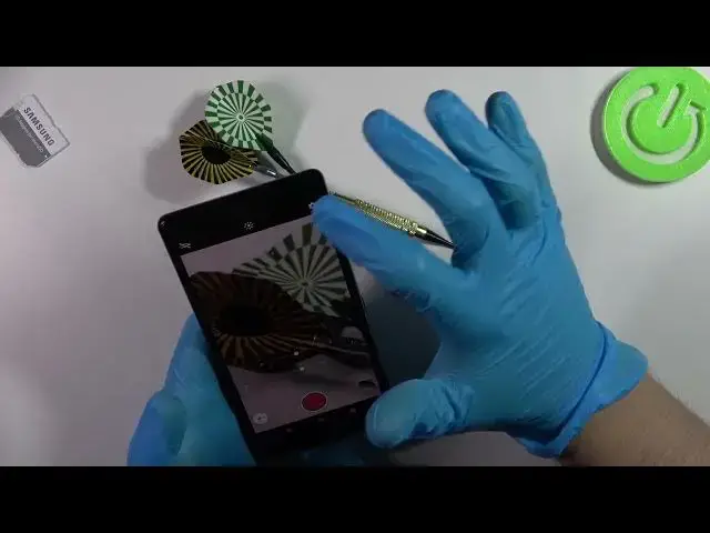 Video thumbnail for SONY Xperia XZ2 All Camera Features Review