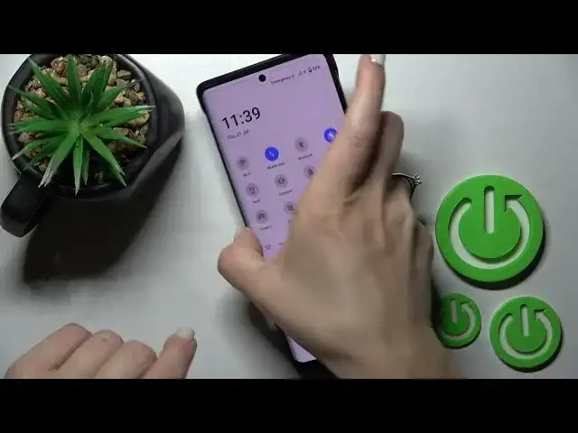 Video thumbnail for How to Switch On Flashlight in VIVO X80 Pro?