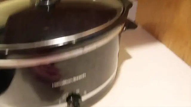 'Video thumbnail for 5 LARGE FAMILY FRUGAL DINNERS + MEGA MEAL PREP (how many slow cookers can I use at one time¿!) (720p 24fps)'