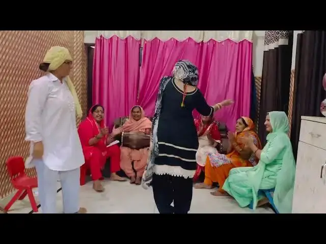 Video thumbnail for मेरा 9 टोले का पेंडल Mera 9 tole ka pendal jeth bahu ka jabardast geet #happy_lokgeet