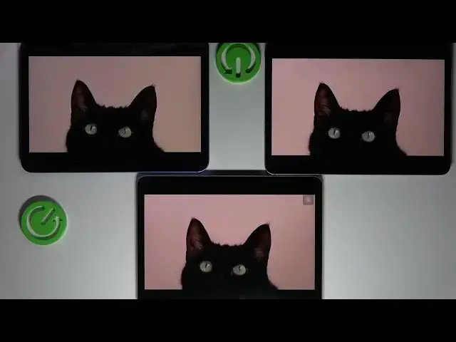 Video thumbnail for iPad Pro 11' 4th Gen VS iPad Air 4th Gen VS iPad 10th Gen 2022  - Display Comparison