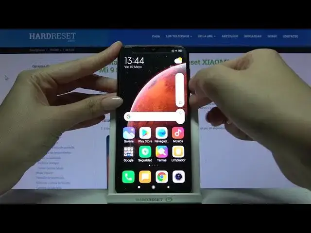 'Video thumbnail for How to Soft Reset XIAOMI Mi 9 SE – Reboot System / Force Restart'