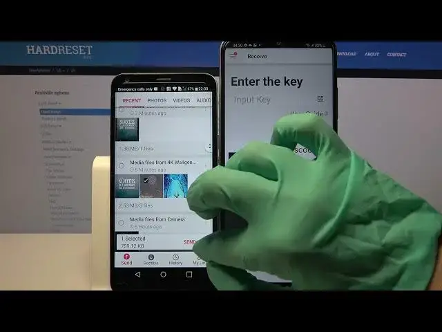 Video thumbnail for How Transfer files from LG Q6 to an Android Device – Send Anywhere App