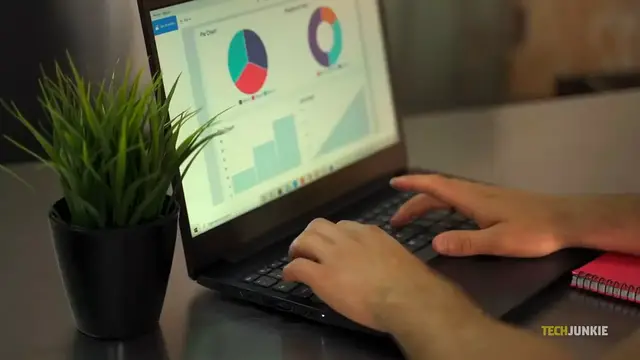 Video thumbnail for How to Change A Picture on Your Lock Screen in Windows 10