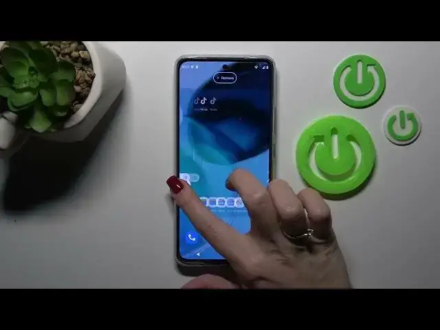 Video thumbnail for How to Create Home Screen Folders on Motorola Moto G72 - Add Folders to Home Screen