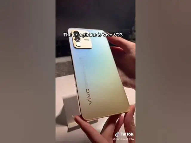 Video thumbnail for Phone Design Battle