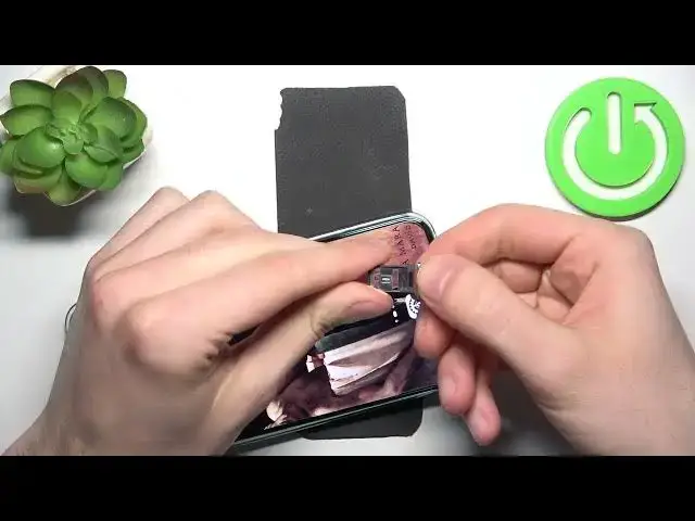Video thumbnail for How to Insert a SIM Card into a HUAWEI Nova 10 Youth
