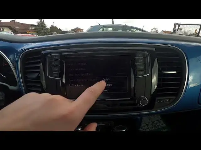 'Video thumbnail for How to Change AUX Input Level in Volkswagen Beetle ( 2011 – 2017 ) - Manage AUX Input'