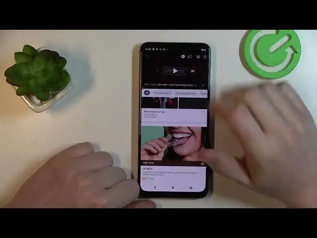'Video thumbnail for Does MOTOROLA Moto G42 Have Stereo Speakers?'