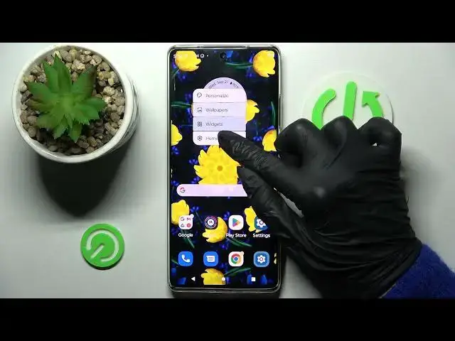 'Video thumbnail for Motorola Edge 30 Ultra - How To Change Icon Size'