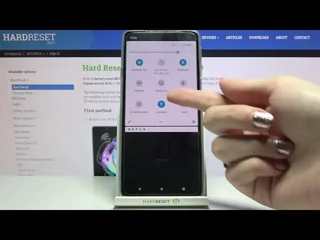 Video thumbnail for How to Manage Camera Location Tags in MOTOROLA Edge 20 – Save Location Info