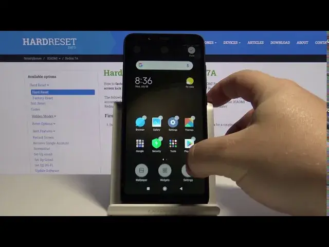 'Video thumbnail for New Screen Wallpaper in XIAOMI Redmi 7A – Change Display Look'
