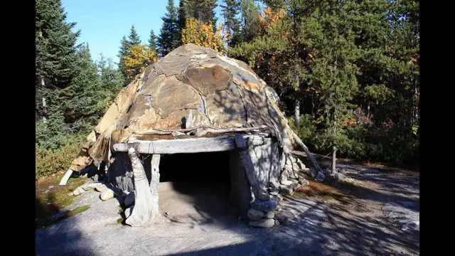 Video thumbnail for Jardin des Glaciers in Baie Comeau