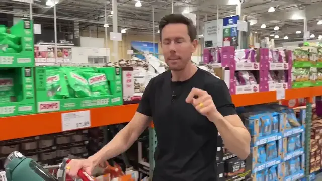 Video thumbnail for Costco vs Sam s Club   I Tried Everything   Results are SHOCKING (720P HD)