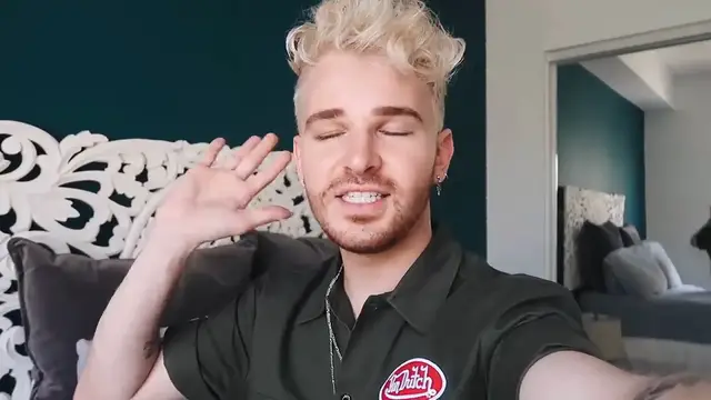 Video thumbnail for EXTREME BEDROOM TRANSFORMATION