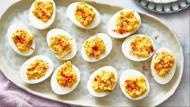 Video thumbnail for hard boiled egg recipe