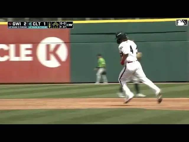 'Video thumbnail for Chase Meidroth CRUSHES a Solo Home Run! | Chicago White Sox Prospect | 03/30/2025'