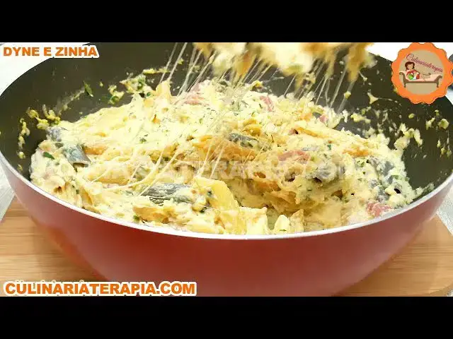 Video thumbnail for Macarrão ao Creme de Milho e Queijo - Refeição Completa - Dyne e Zinha