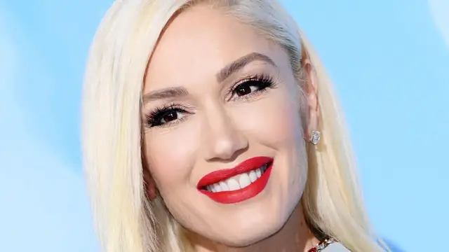 Video thumbnail for Details About Gwen Stefani's Relationship With Her Son, Kingston
