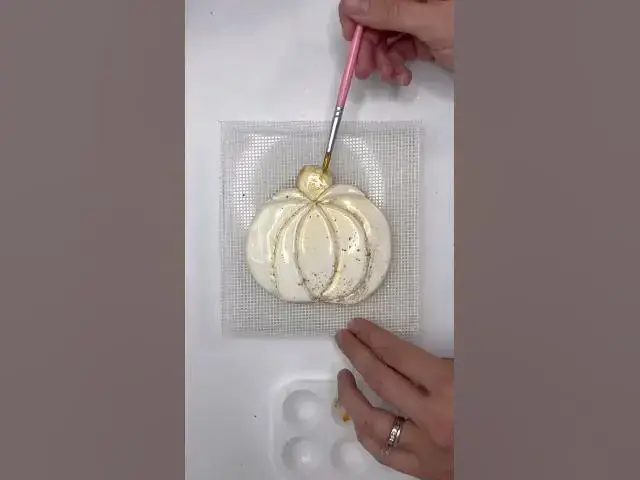 'Video thumbnail for Shimmering Pumpkin #sugarcookies #glutenfree #gold #fall #baking #pumpkin'