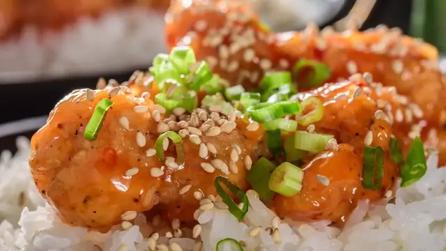 'Video thumbnail for This Is Why Chinese Food Is Really So Cheap'
