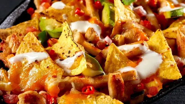 Video thumbnail for Here's Where To Find The Best Nachos In Your State