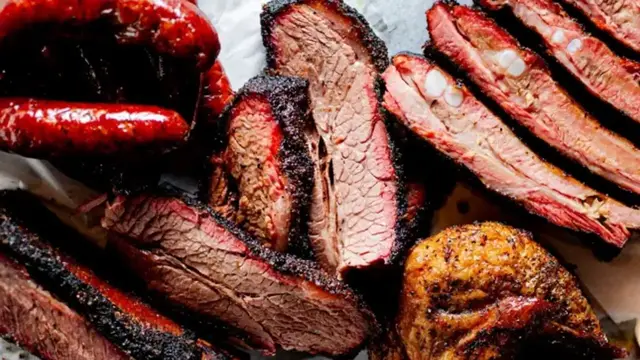 Video thumbnail for The Absolute Best 13 Barbecue Restaurants In The U.S.