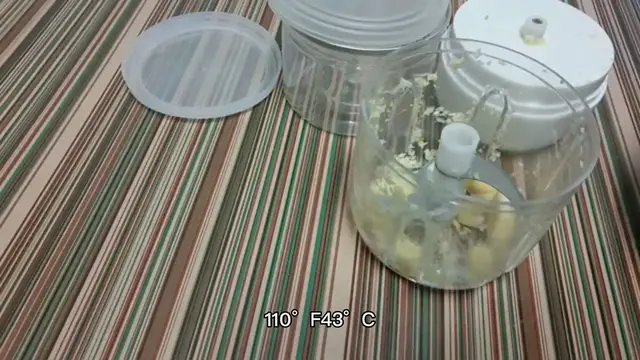 Video thumbnail for texas roadhouse roll recipe