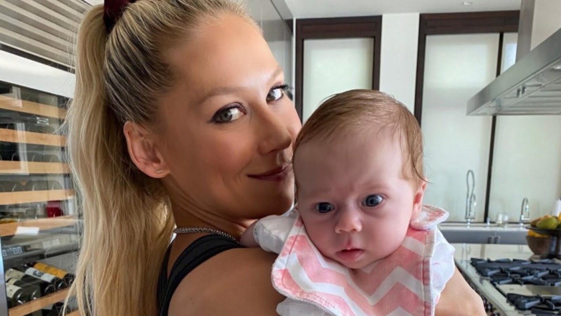 Video thumbnail for Anna Kournikova's Three Children Have Surprisingly Normal Lives