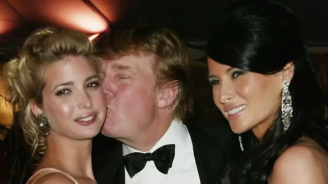 'Video thumbnail for Body Language Experts Reveals The Truth About Melania & Ivanka'