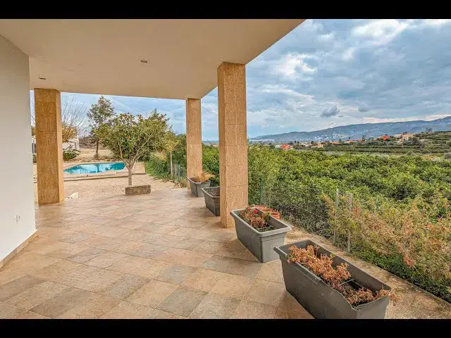 Video thumbnail for Villa in Beniarbeig for sale in Alicante Beds 5 Baths 3  Spanish Casa Properties
